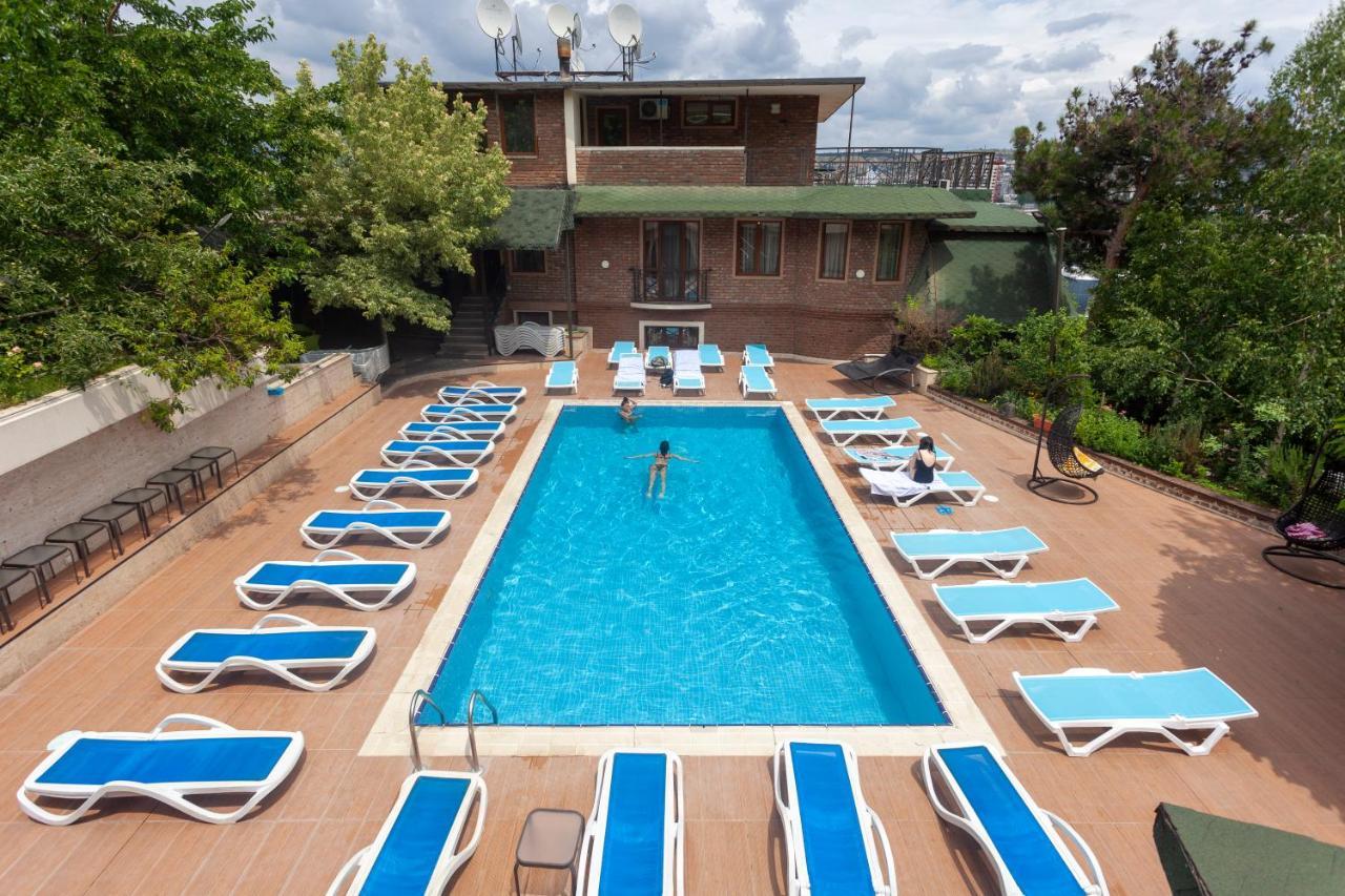 Hotel Beaumonde Garden Tbilisi ภายนอก รูปภาพ