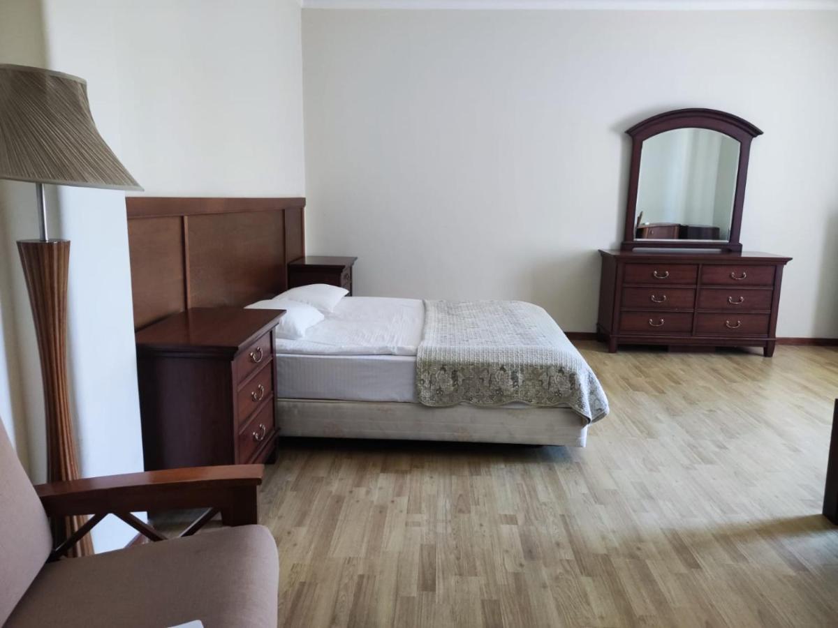 Hotel Beaumonde Garden Tbilisi ภายนอก รูปภาพ