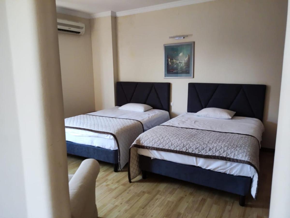 Hotel Beaumonde Garden Tbilisi ภายนอก รูปภาพ